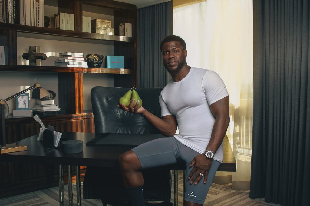 Kevin Hart Strips Down To His Underwear: All In The Name Of