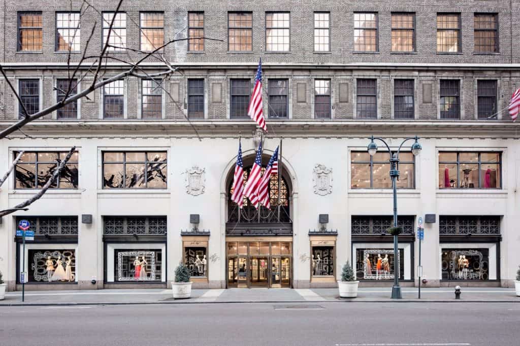 lord & Taylor fifth avenue 