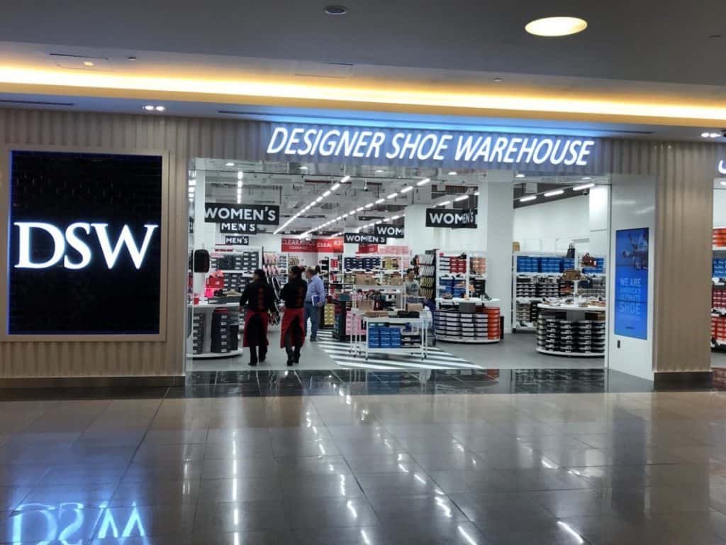 Collapse Weave Can be calculated DSW OPENS NEWEST INTERNATIONAL STORE IN ABU DHABI