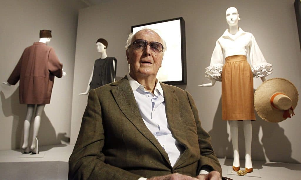 FASHION DESIGNER HUBERT DE GIVENCHY DIES AT 91