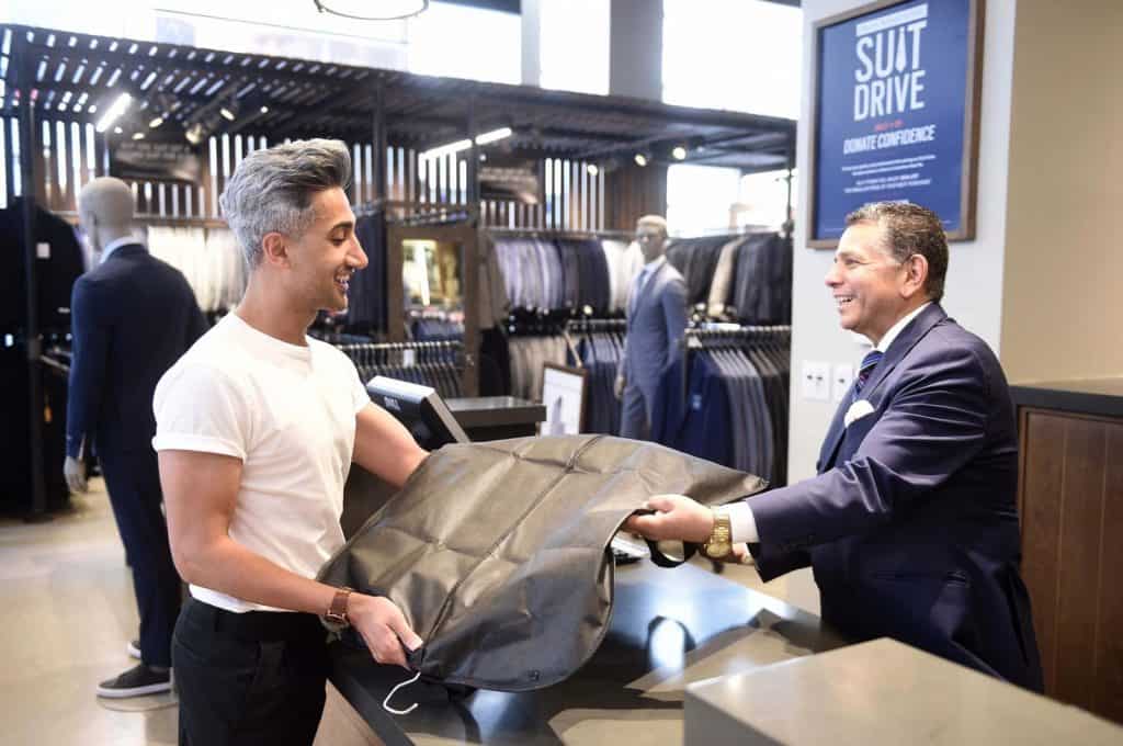 MEN'S WEARHOUSE TO KICK OFF NATIONAL SUIT DRIVE ON JULY 1