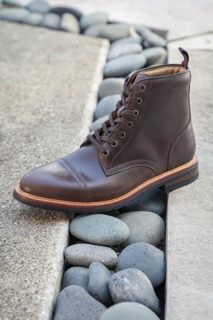 FLORSHEIM TEAMS UP WITH HORWEEN LEATHER 